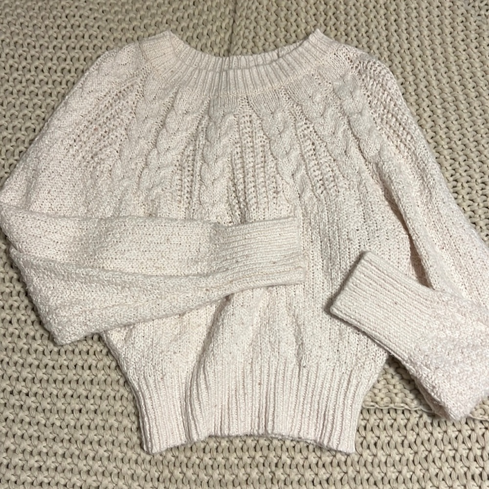 american eagle sweater!!!
